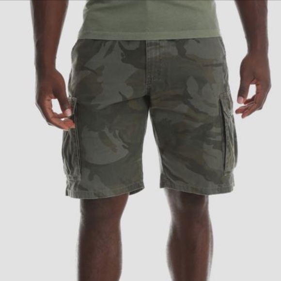 wrangler men's cargo short with stretch